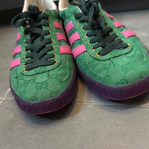 Gucci Green and Pink Sneakers - Picture 2 of 8